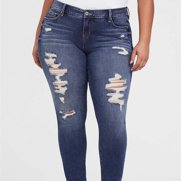 Torrid Denim - !NEW! NWT Torrid Distressed Skinny Jeans  Size 18